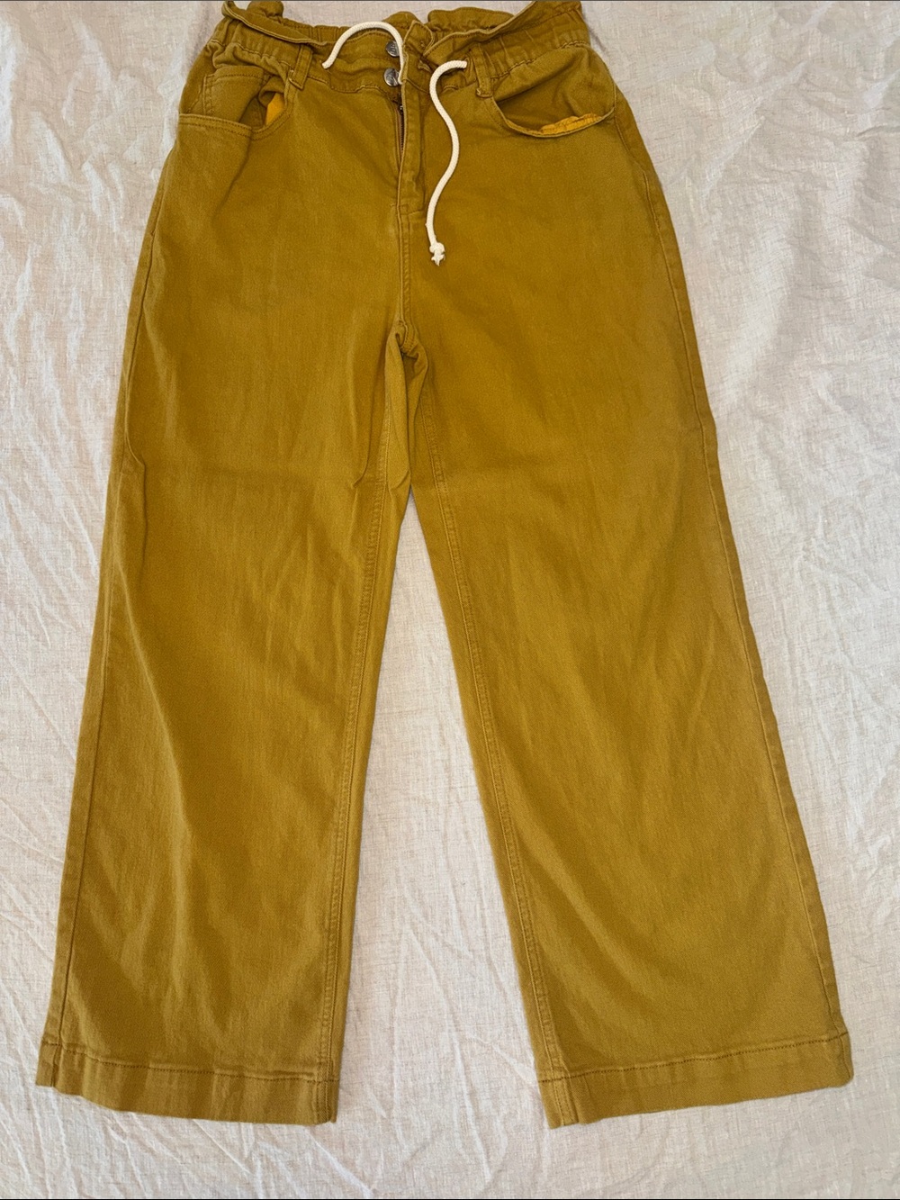 Amazon Women's Straight Leg Drawstring Pants in Mustard Size L